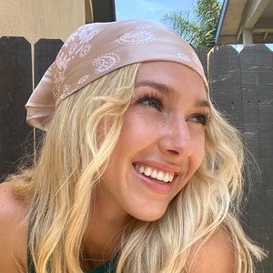 Meet your Posher, Maggie